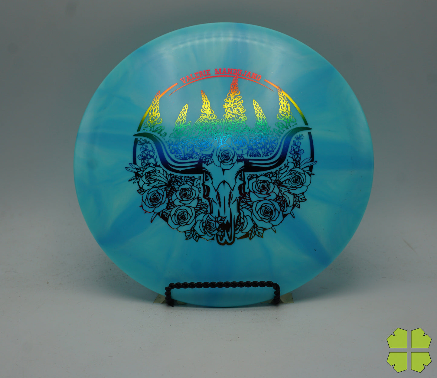 Evader - 2022 Valerie Mandujano Fuzion Burst