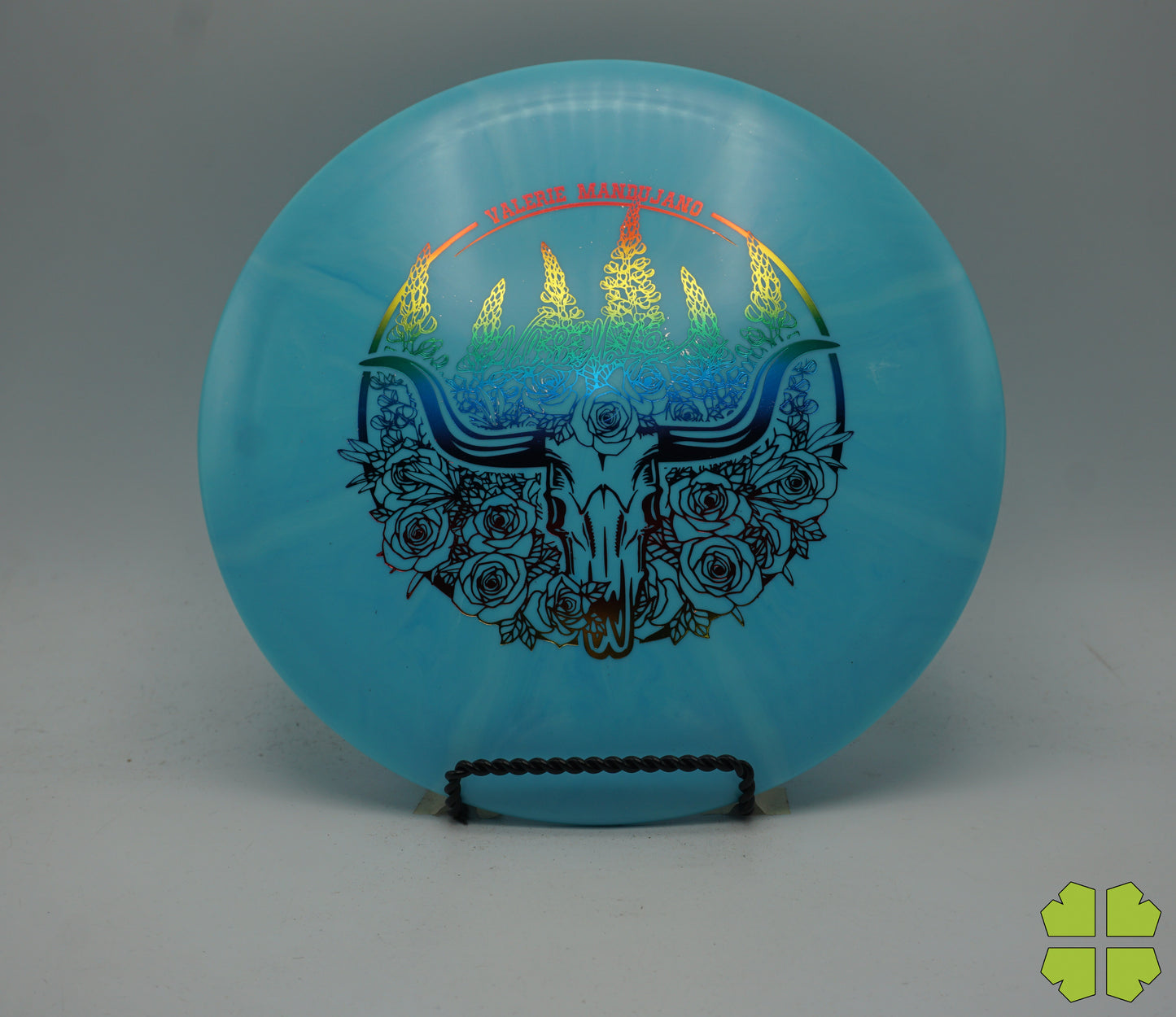 Evader - 2022 Valerie Mandujano Fuzion Burst
