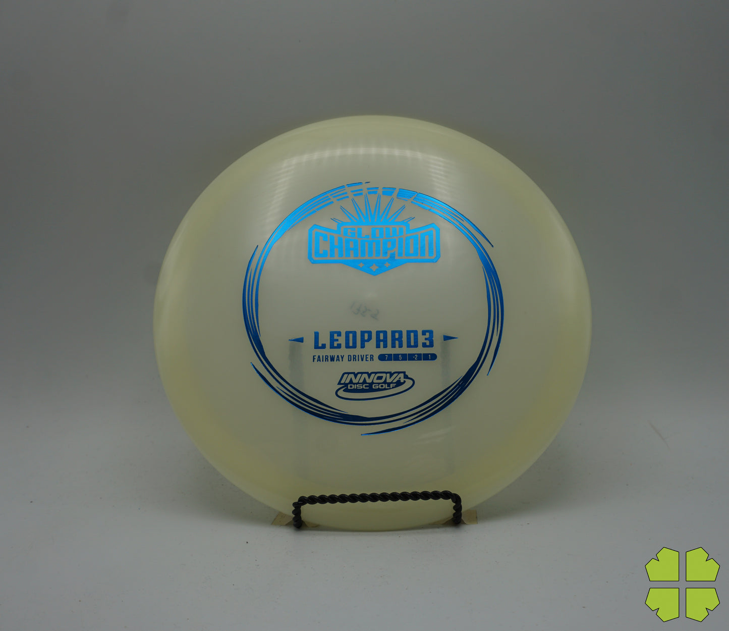 Champion Glow Leopard3